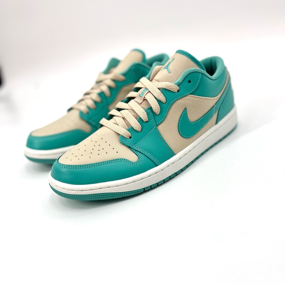 Jordan 1 Low Nike Air ‘Tropical Teal/Sandy Beige’ Woman’s Size 10.5